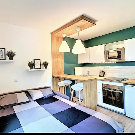 Moderne Refait A Neuf 2 Personnes Dans Le Centre De Saint-gervais Proche Telecabine Apartment